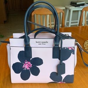 Kate Spade Cameron Satchel Crossbody Grand Flora Serendipity Pink.  11”x 9”tall.